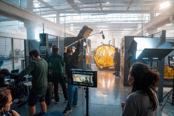 Building a large set in a sound stage